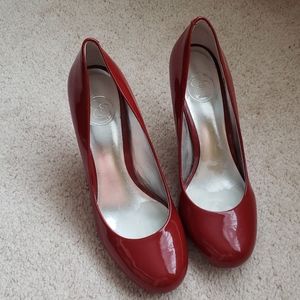 Red pumps!